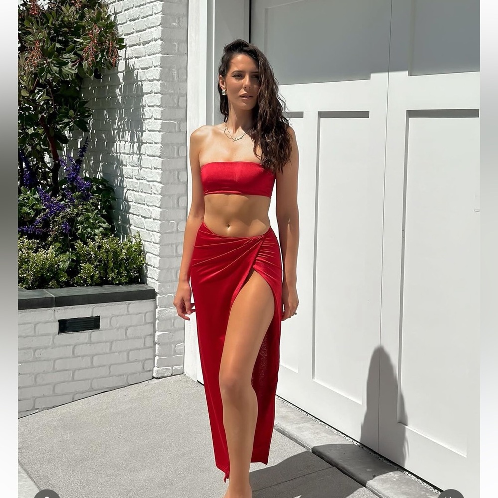 NWT Superdown Karolyna Maxi Skirt Set in Red Size Small